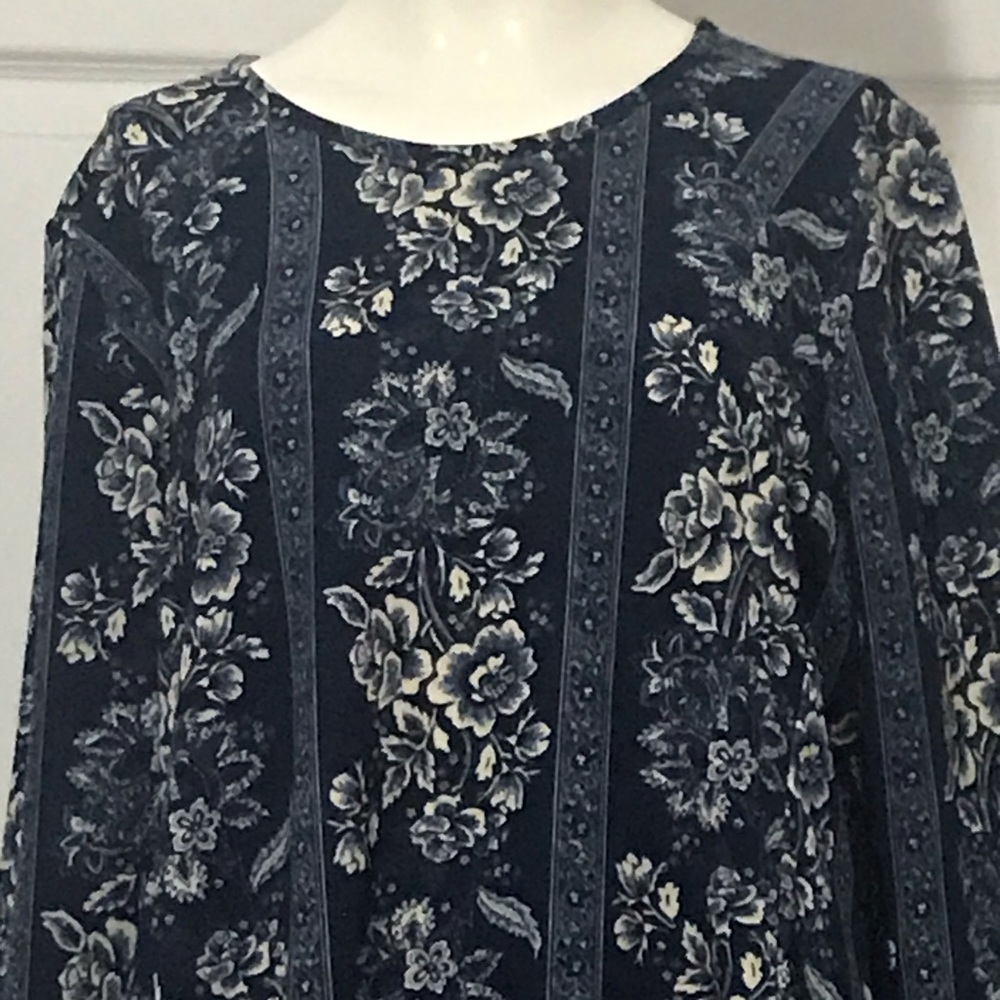 Show me your Mumu Harrison dress size X-La… - Picture 7 of 14